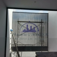ALUMINIO Y VIDRIO ADR 