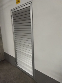 ALUMINIO Y VIDRIO ADR 